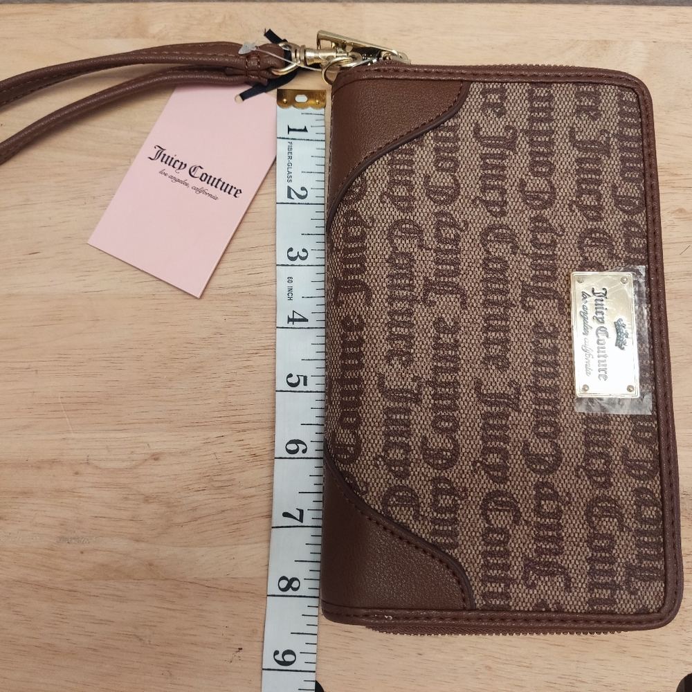 JUICY COUTURE~ Chestnut Chino Gothic Status Signature‎ Logo Zip Wallet~NWT $55